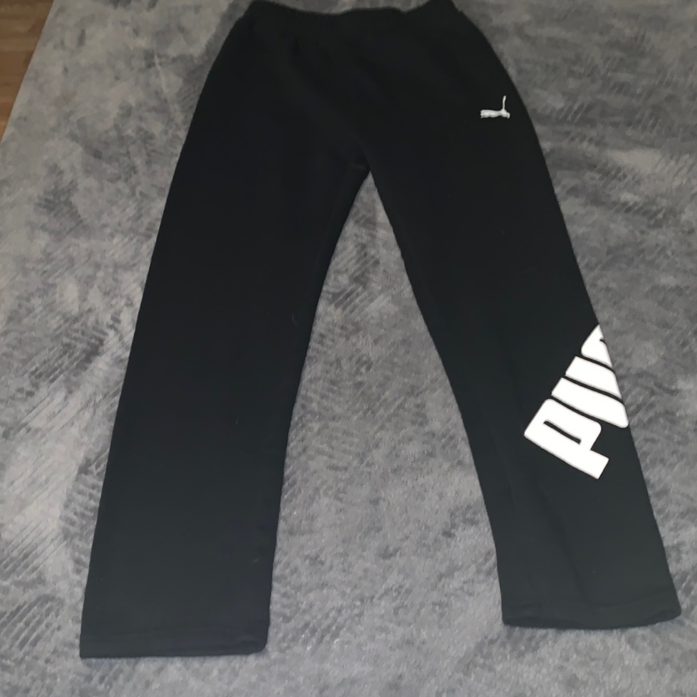 Puma sweatpants M(10-12) Boys